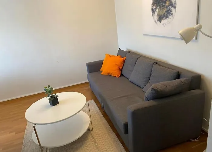 Kotimaailma - 2mh Asunto Laehellae Malmin Palveluita Apartamento Helsínquia